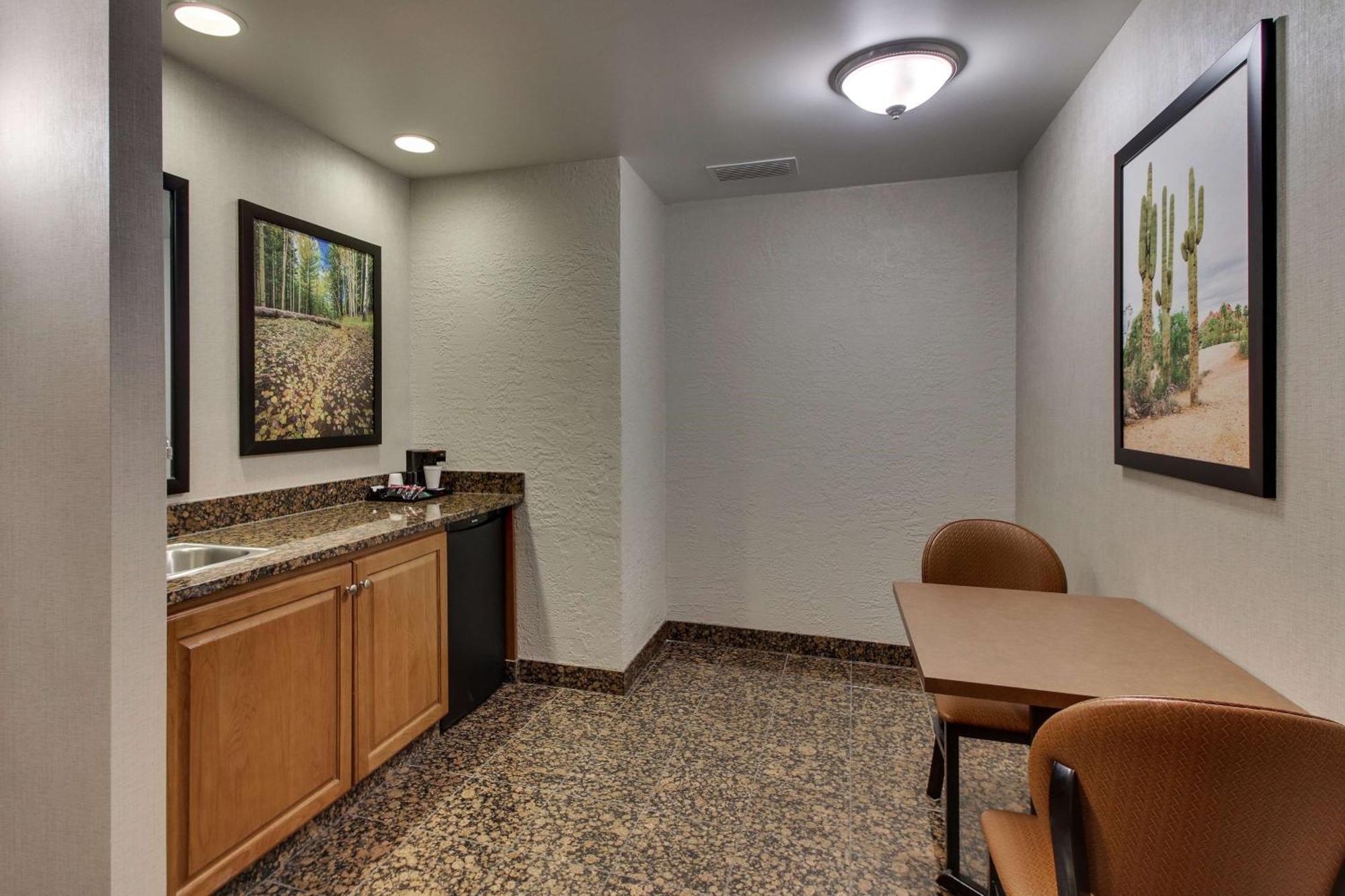 Drury Inn & Suites Phoenix Happy Valley מראה חיצוני תמונה